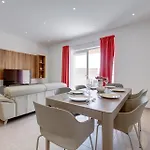 Elegant Penthouse Panoramic Terrace By Buena Vista * Sliema